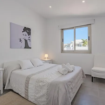 Caterina, Luxury With Heated Pool Ocean View In Adeje, Tenerife