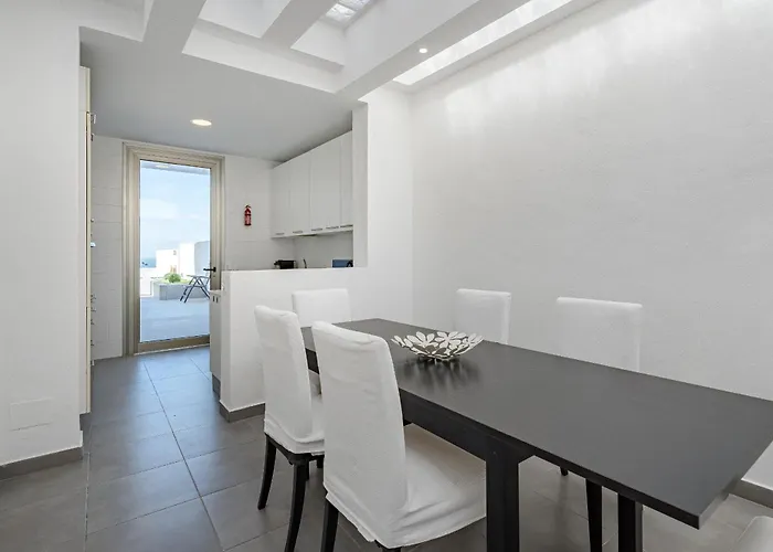 Caterina, Luxury With Heated Pool Ocean View In Adeje, Tenerife Βίλα *